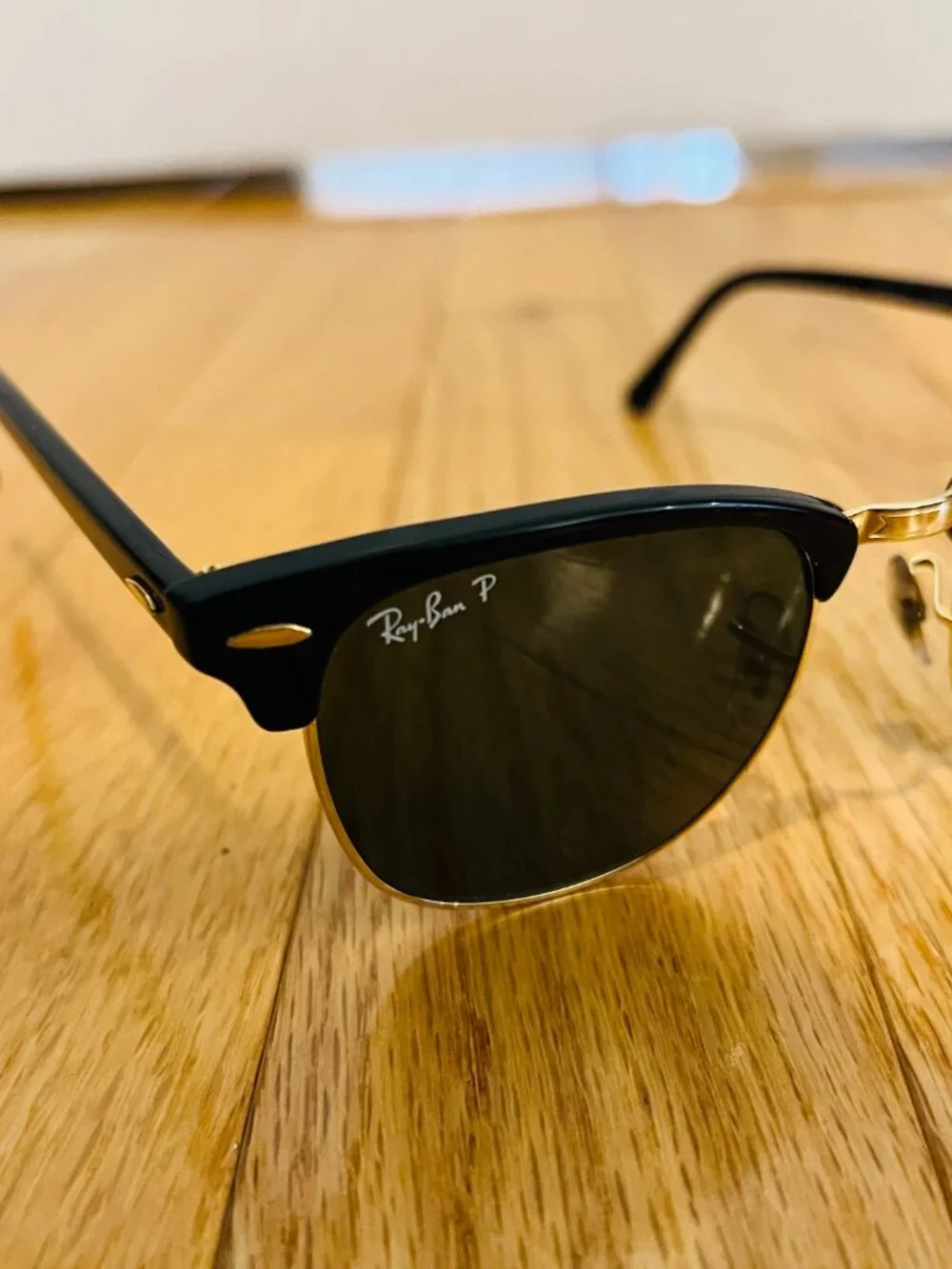 Authentic Ray-Ban Clubmaster Classic sunglasses